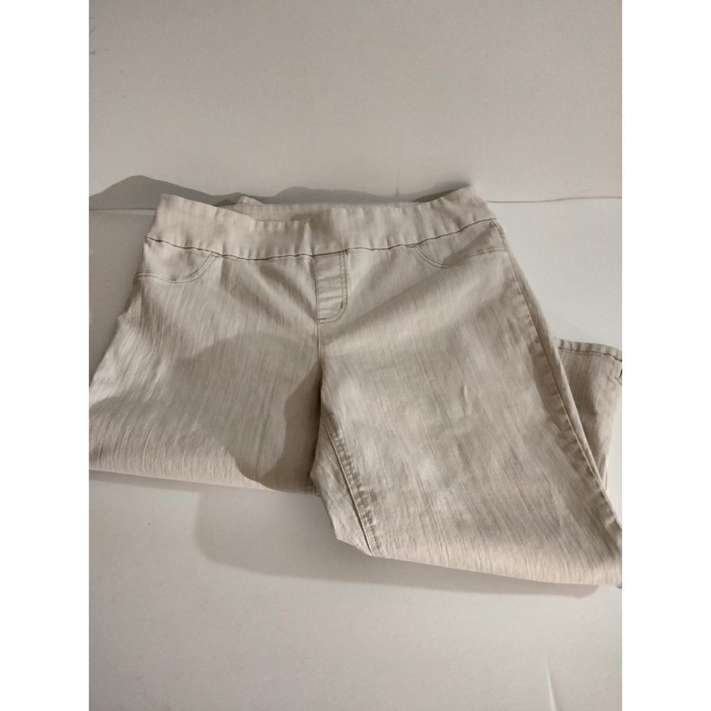 Chico's Plus Size Pull On Capris